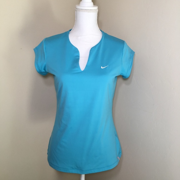 Nike Tops - Nike Dyr-Fit Training Shirt Size L